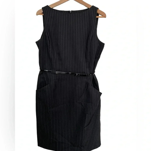 Shelby& Palmer dress with pockets and adjustable belt size 12 - Picture 1 of 10